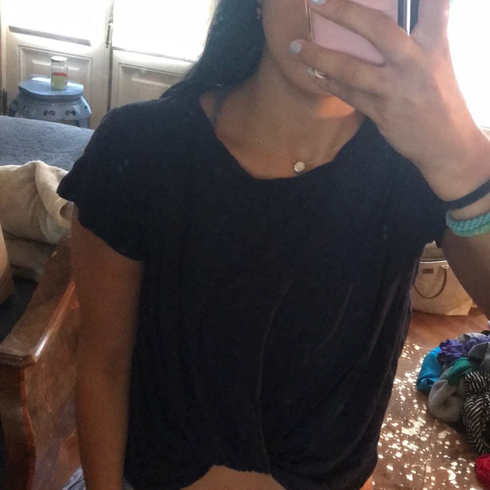 Twist Front Navy T-shirt